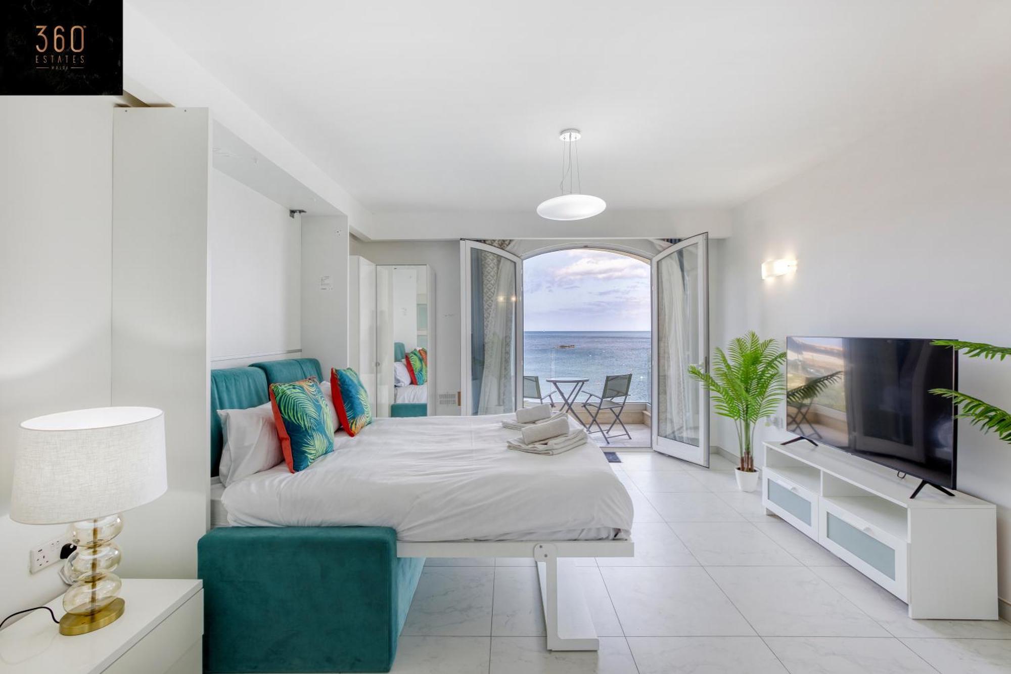 Seafront, With Private Seaview Terrace By 360 Estates *